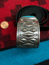 Load image into Gallery viewer, Alvin Monte silver bracelets