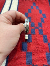 Load image into Gallery viewer, Elvira Bill bracelets