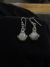 Load image into Gallery viewer, Imported moonstone earrings
