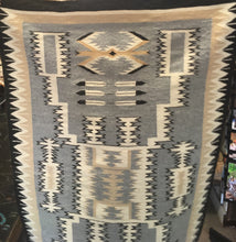 Load image into Gallery viewer, Storm patterned Navajo rug
