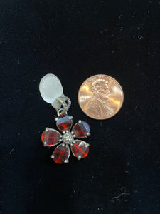 Crystal flower pendants