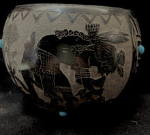 Load image into Gallery viewer, Corn Dancer Pot
