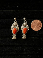 Load image into Gallery viewer, Roie Jaque coral earrings
