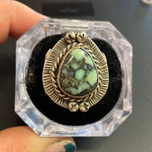 Load image into Gallery viewer, Floral Variscite ring
